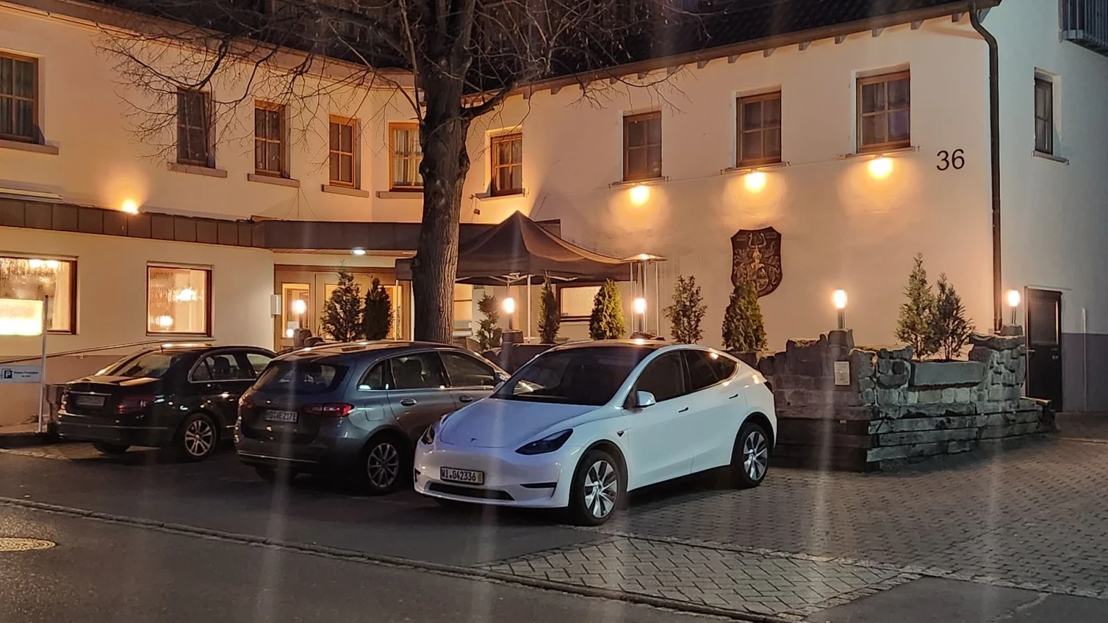 Tesla Model Y RWD + LFP + гарaнция, снимка 3 - Автомобили и джипове - 55877884