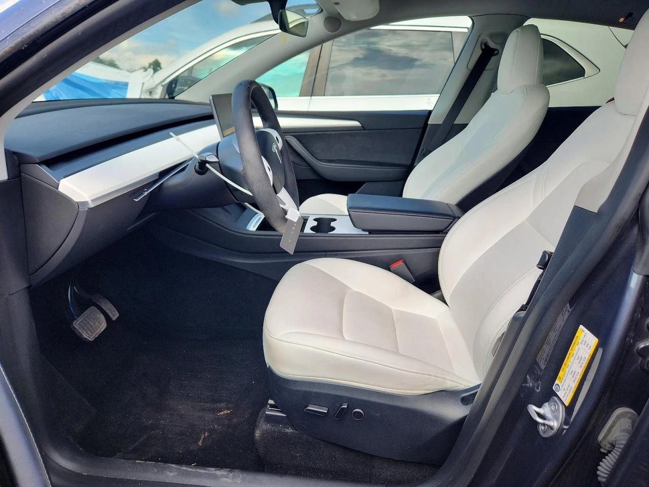 Tesla Model Y 2023 TESLA MODEL Y, снимка 7 - Автомобили и джипове - 55946319