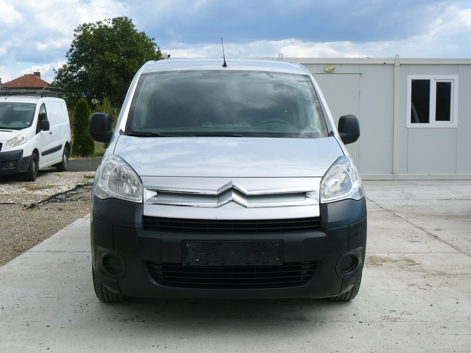 Citroen Berlingo 1.6 hdi MAXI, снимка 2 - Автомобили и джипове - 56121505