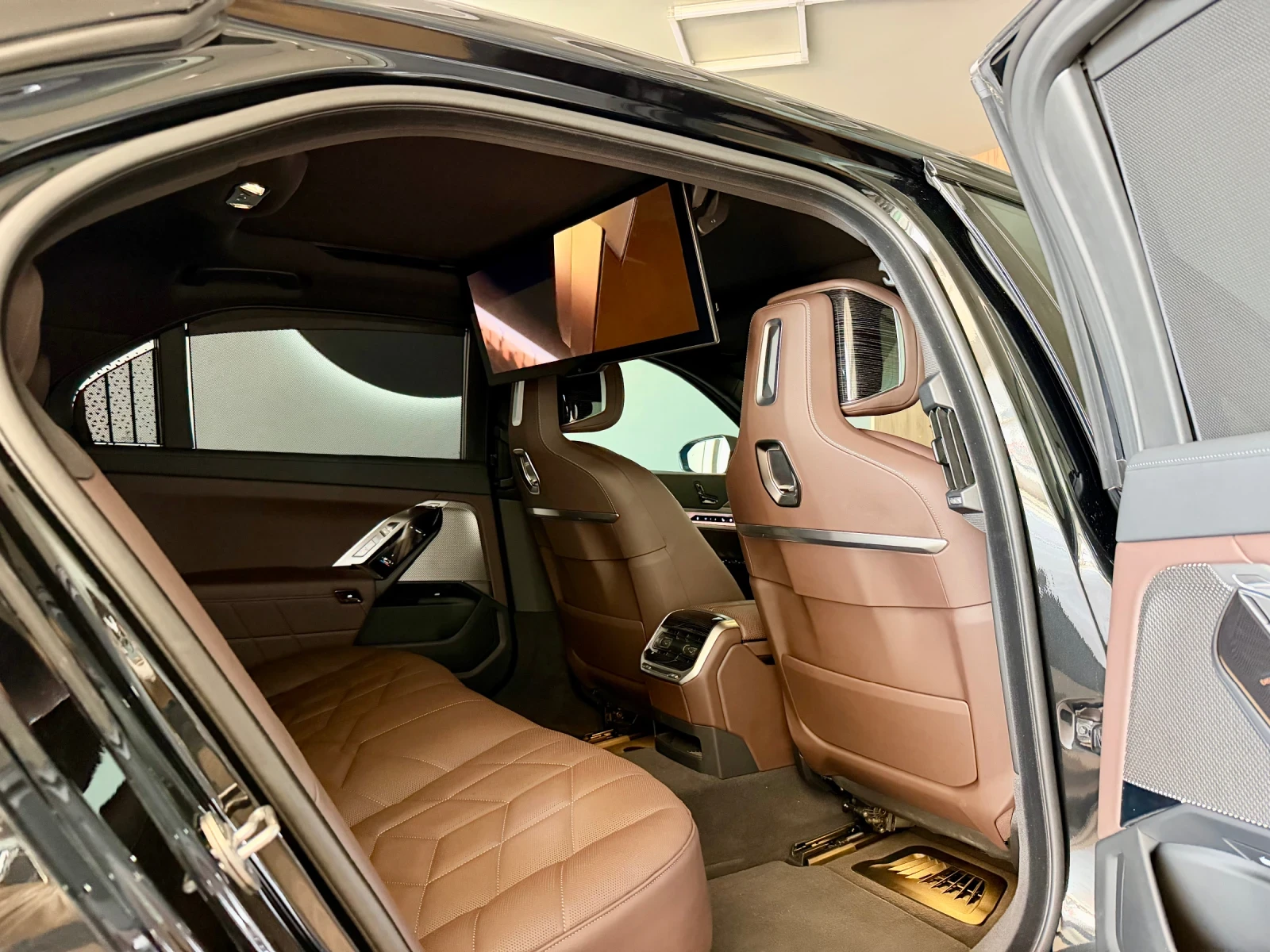 BMW 750 e xDrive M sport Pro Individual ��� �� ��������  | Mobile.bg � ����������� 17