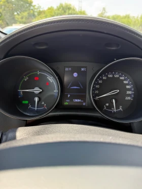 Toyota C-HR 1.8 Hybrid-В ГАРАНЦИЯ! 128хил.км.Кей лес!Камера! , снимка 8