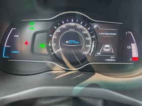 Hyundai Kona 64KWh/PREMIUM/ГАРАНЦИЯ/SOH100%/FULL! | Auto.bg — изображение 11