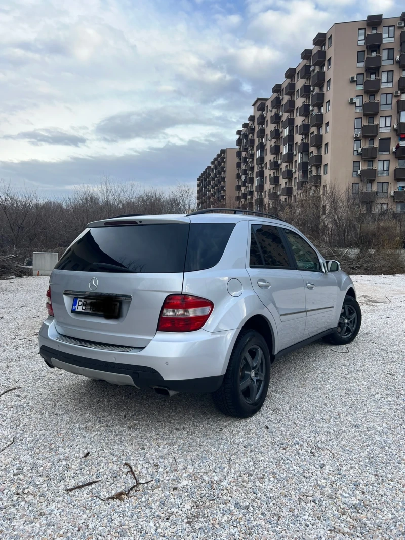 Mercedes-Benz ML 320 3.2 CDI, снимка 3 - Автомобили и джипове - 48359108