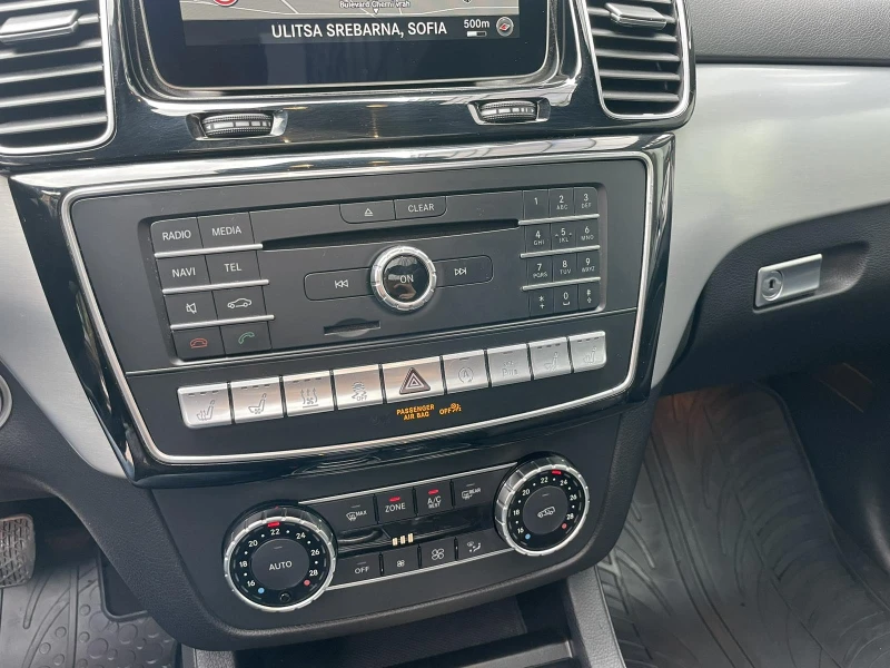 Mercedes-Benz GLE 350 d 4Matic AMG Line = MGT Select 2 = , снимка 14 - Автомобили и джипове - 50070862