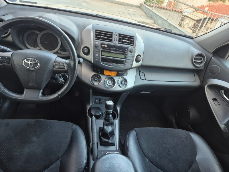 Toyota Rav4 2.2D4D 150к.с., снимка 6 - Автомобили и джипове - 52202807