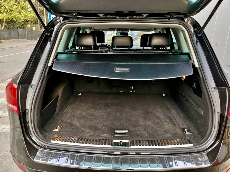 VW Touareg  hi-line, снимка 12 - Автомобили и джипове - 52506481