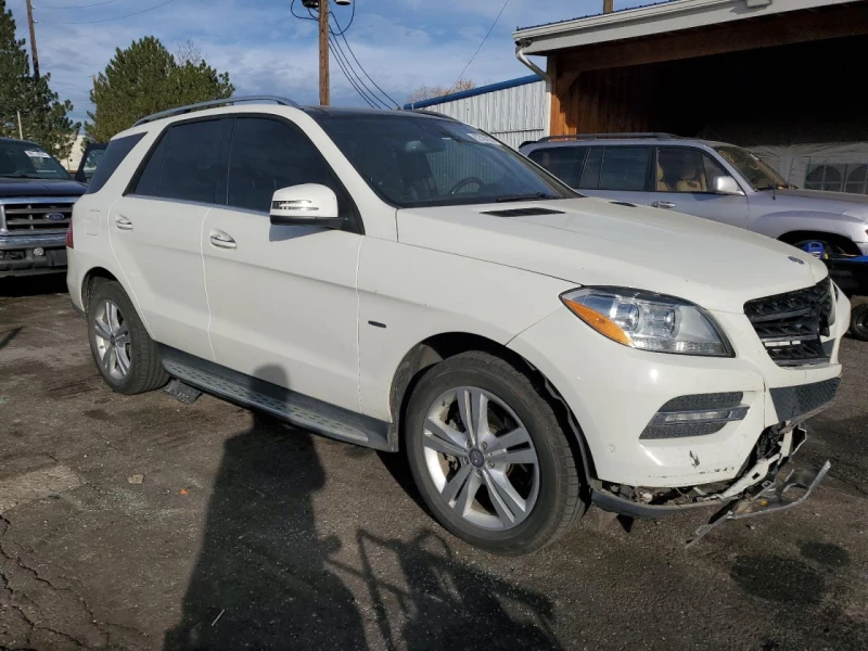 Mercedes-Benz ML 350 4MATIC* harman/kardon* подгрев* обдухване* , снимка 2 - Автомобили и джипове - 52719964