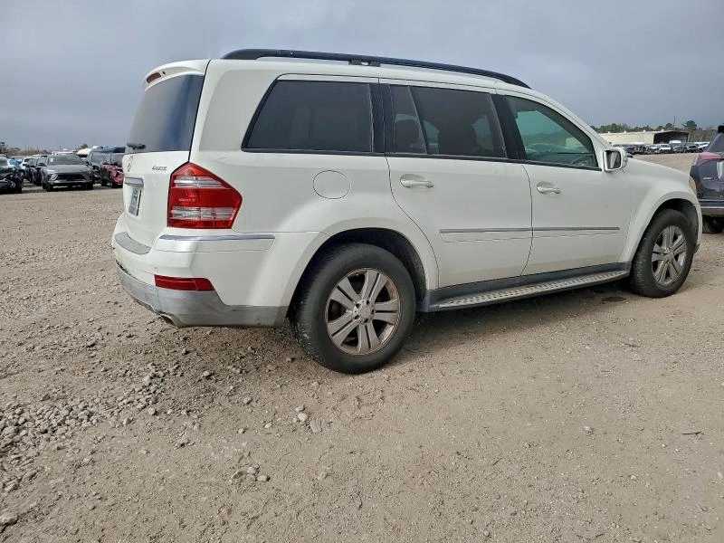 Mercedes-Benz GL 450 4.6L 8 All wheel drive - изображение 5