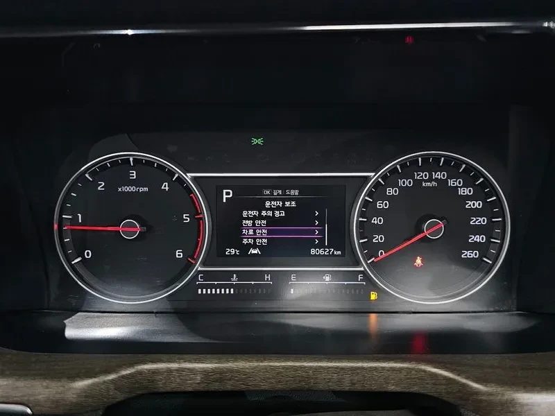 Kia Sorento 2.2 CRDI 4WD - САМО 30% АВАНС, снимка 8 - Автомобили и джипове - 56018248