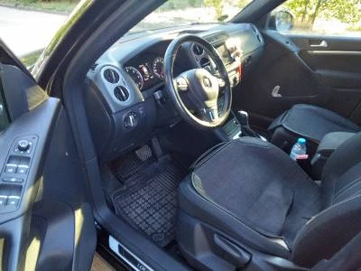 VW Tiguan, снимка 7 - Автомобили и джипове - 56061377
