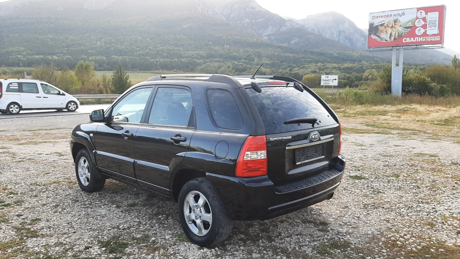 Kia Sportage 2.0i-ГАЗ - изображение 3