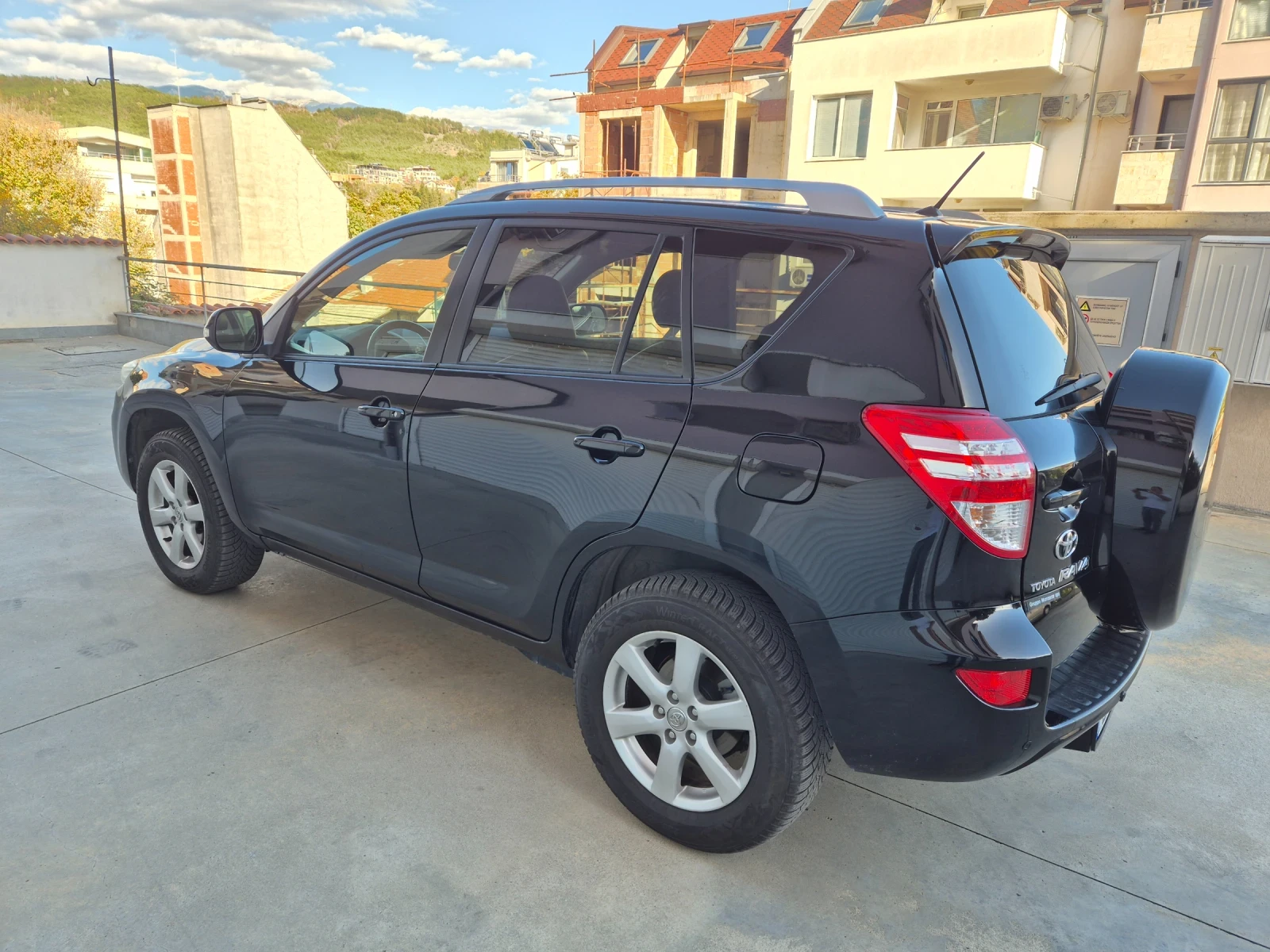 Toyota Rav4 2.2D4D 150к.с. - изображение 4