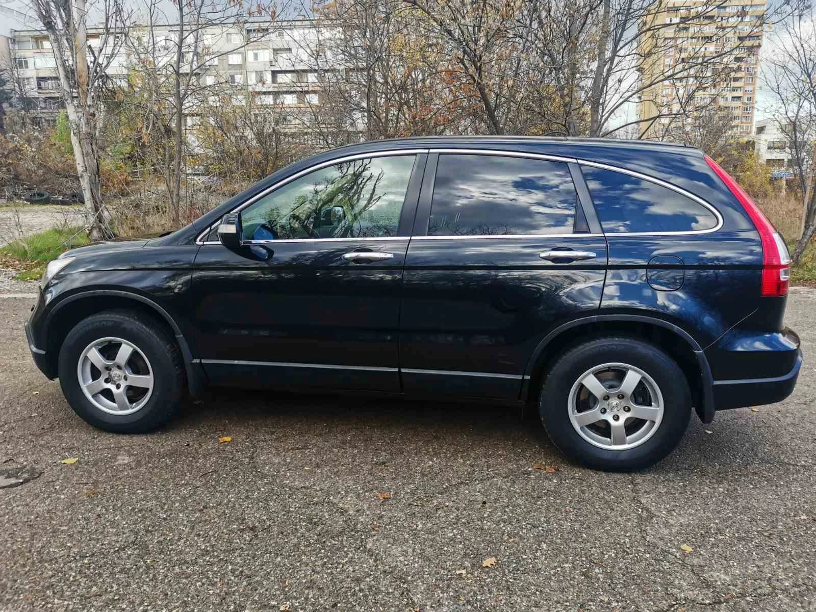 Honda Cr-v 2.0 i EXECUTIVE  - изображение 8