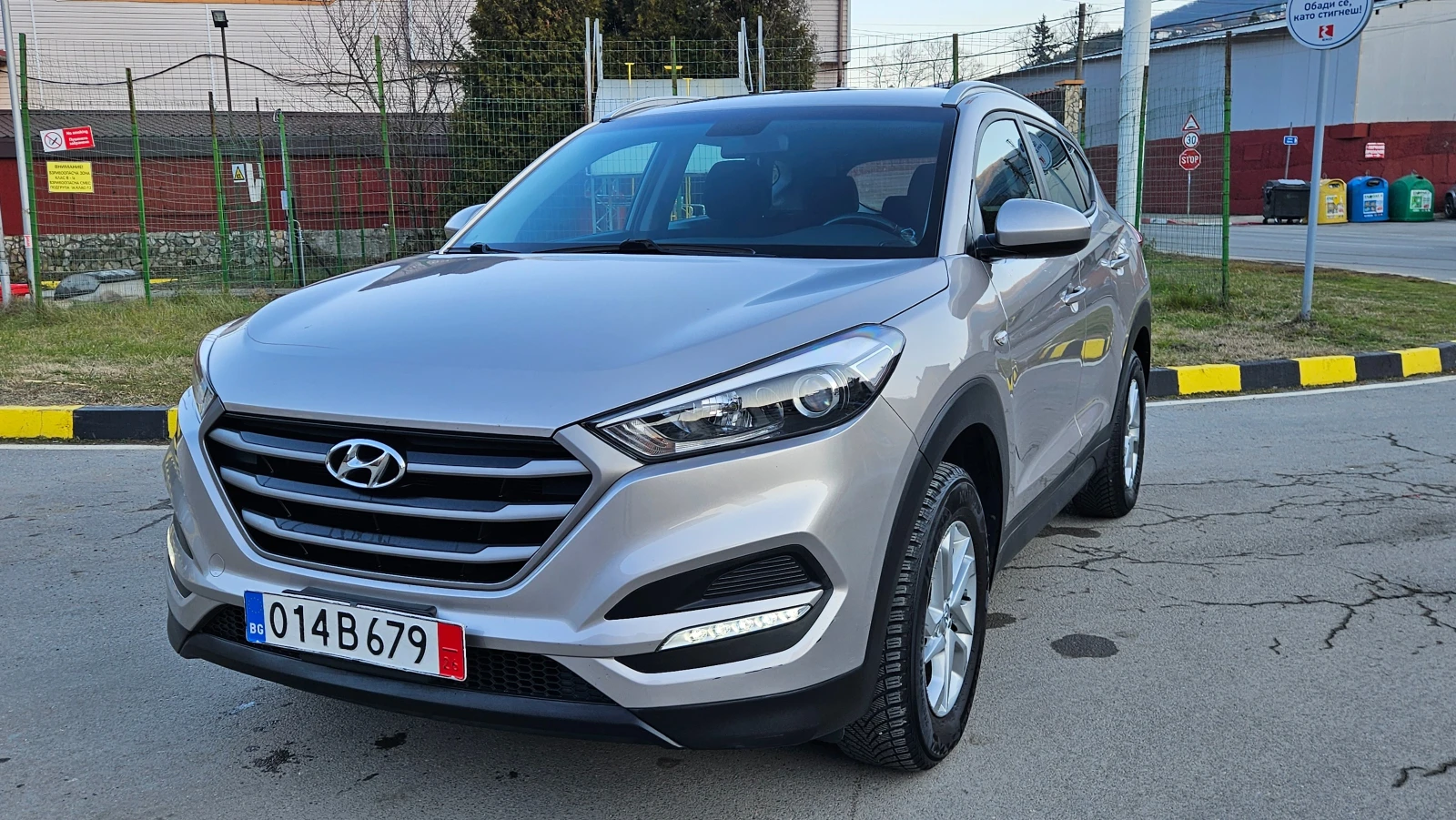 Hyundai Tucson 1.6 KLIMA/Euro-6b/137000km/Top sustoqnie | Mobile.bg � ����������� 1