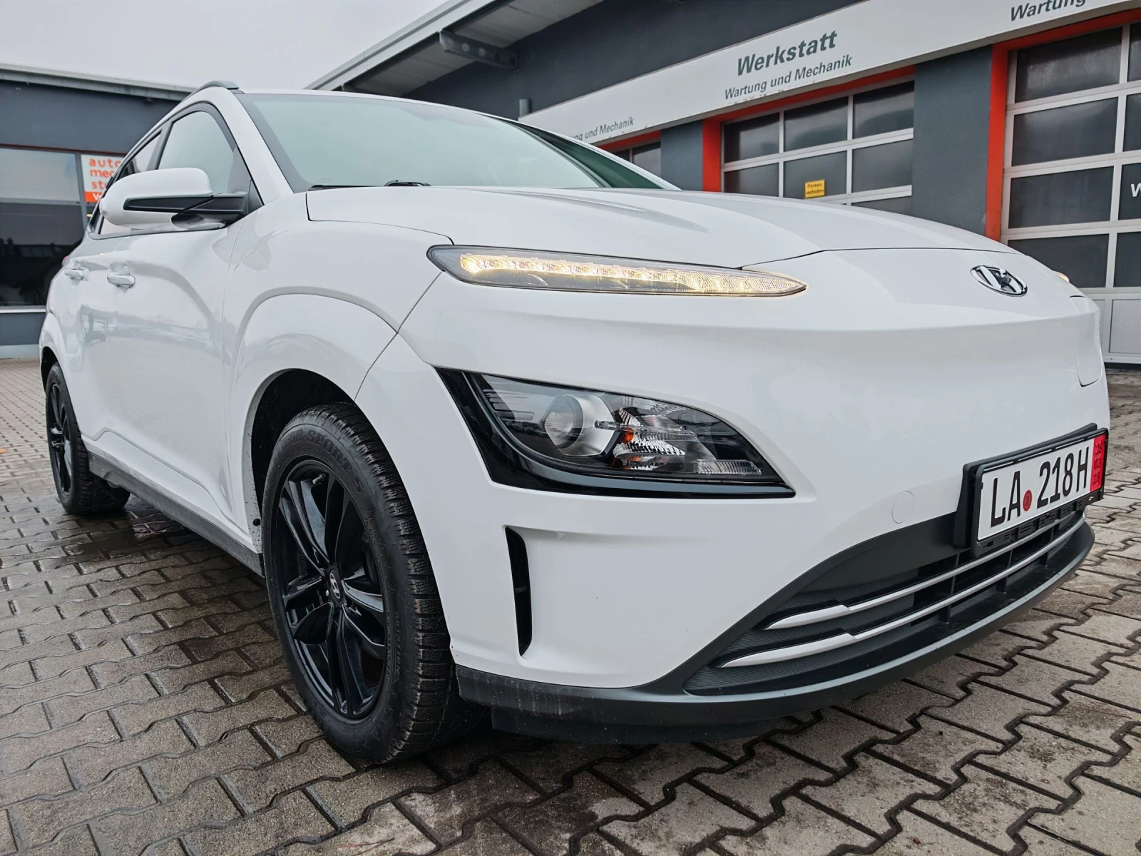 Hyundai Kona Edition30+ термопомпа Facelift - изображение 3