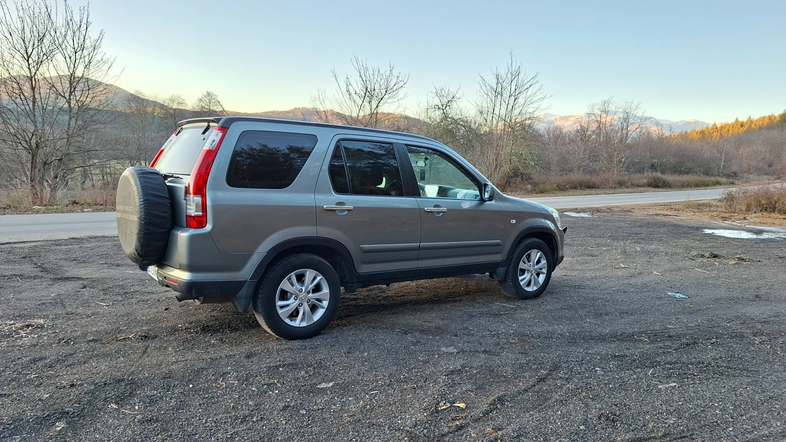 Honda Cr-v 2.2 i-CTDI, снимка 2 - Автомобили и джипове - 54027983