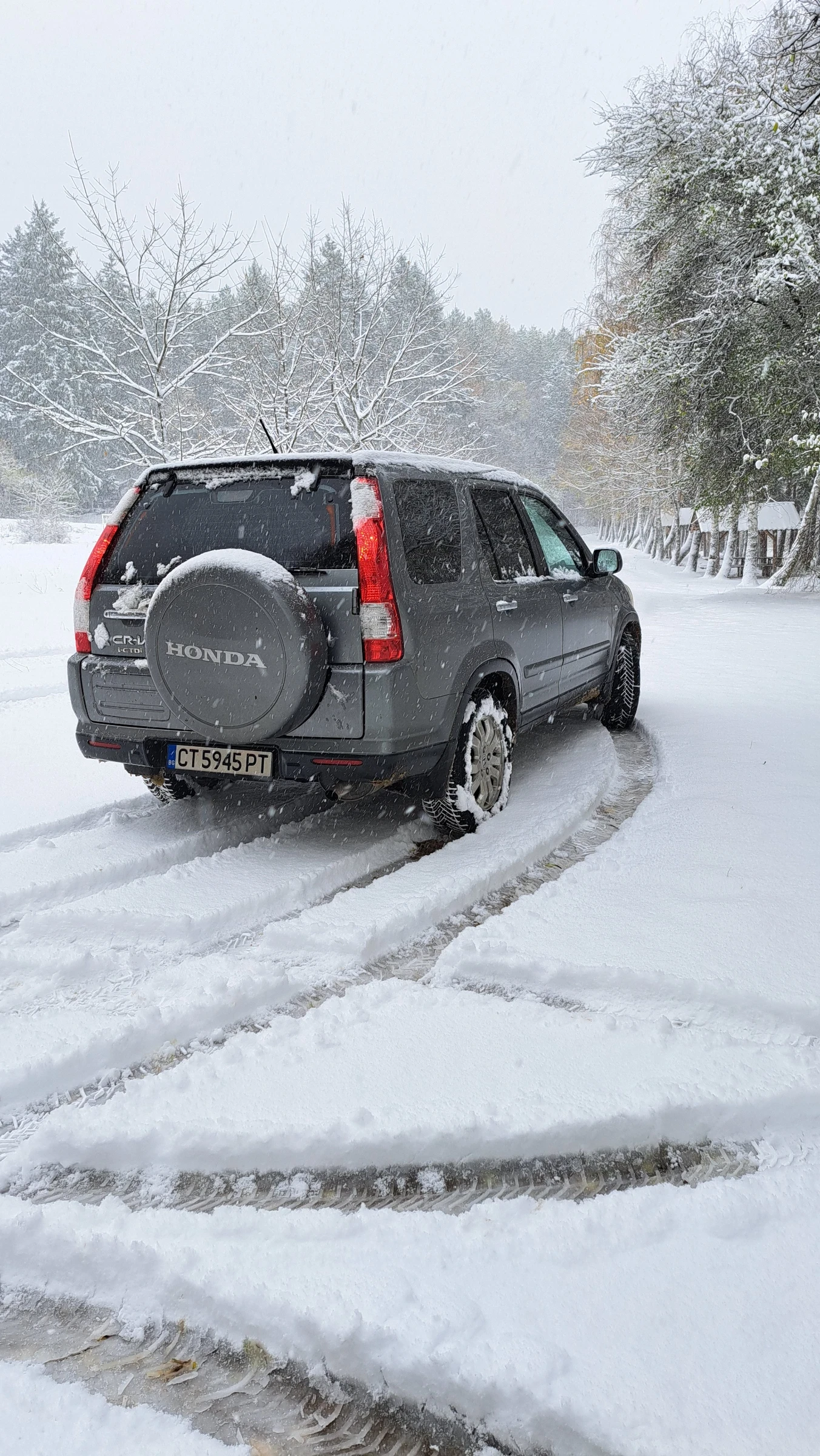 Honda Cr-v 2.2 i-CTDI, снимка 9 - Автомобили и джипове - 54027983