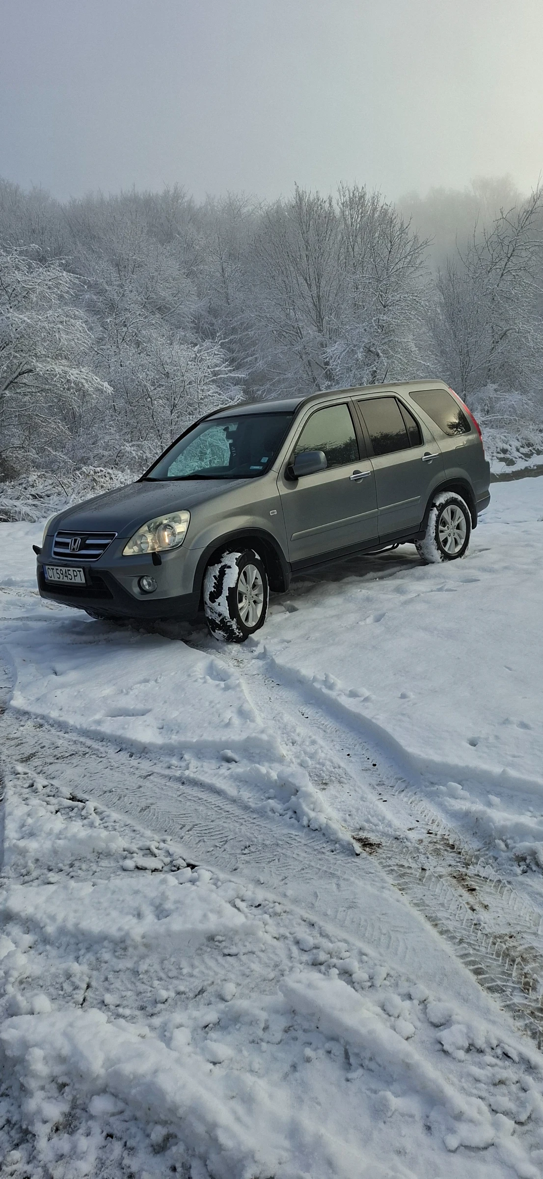 Honda Cr-v 2.2 i-CTDI, снимка 13 - Автомобили и джипове - 54027983