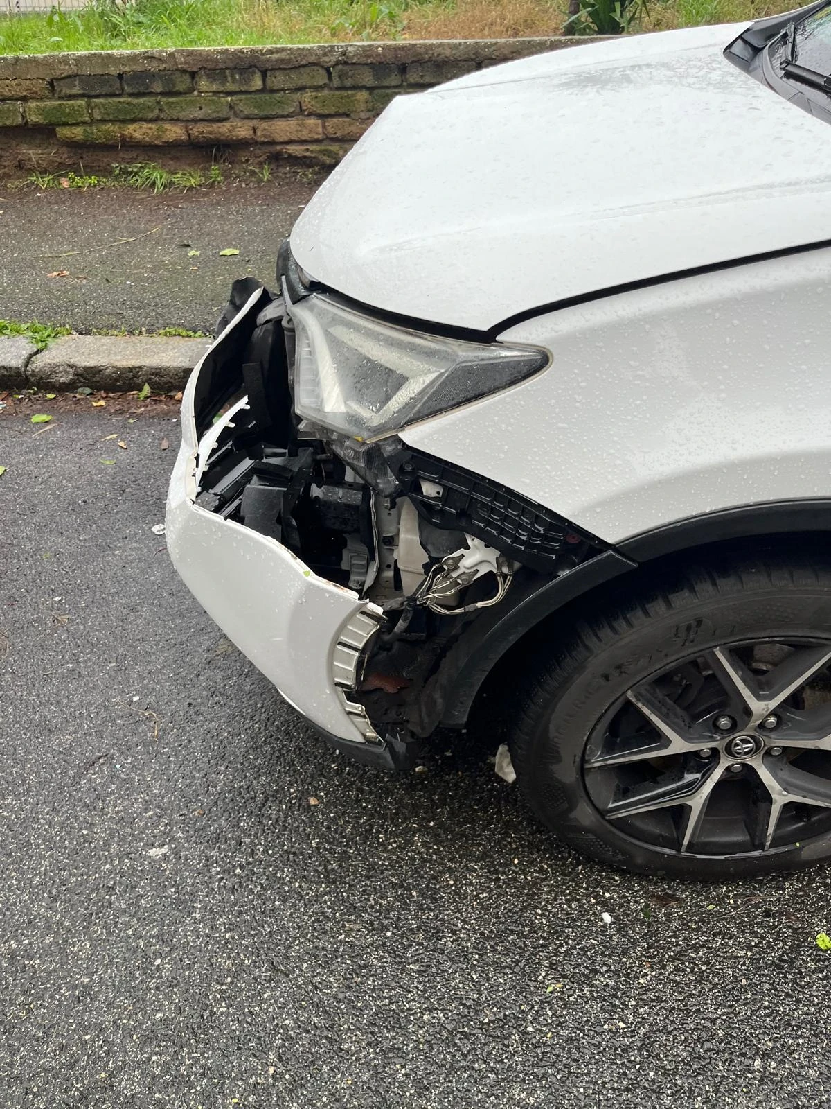 Toyota Rav4 2.5HYBRID, снимка 2 - Автомобили и джипове - 54041773