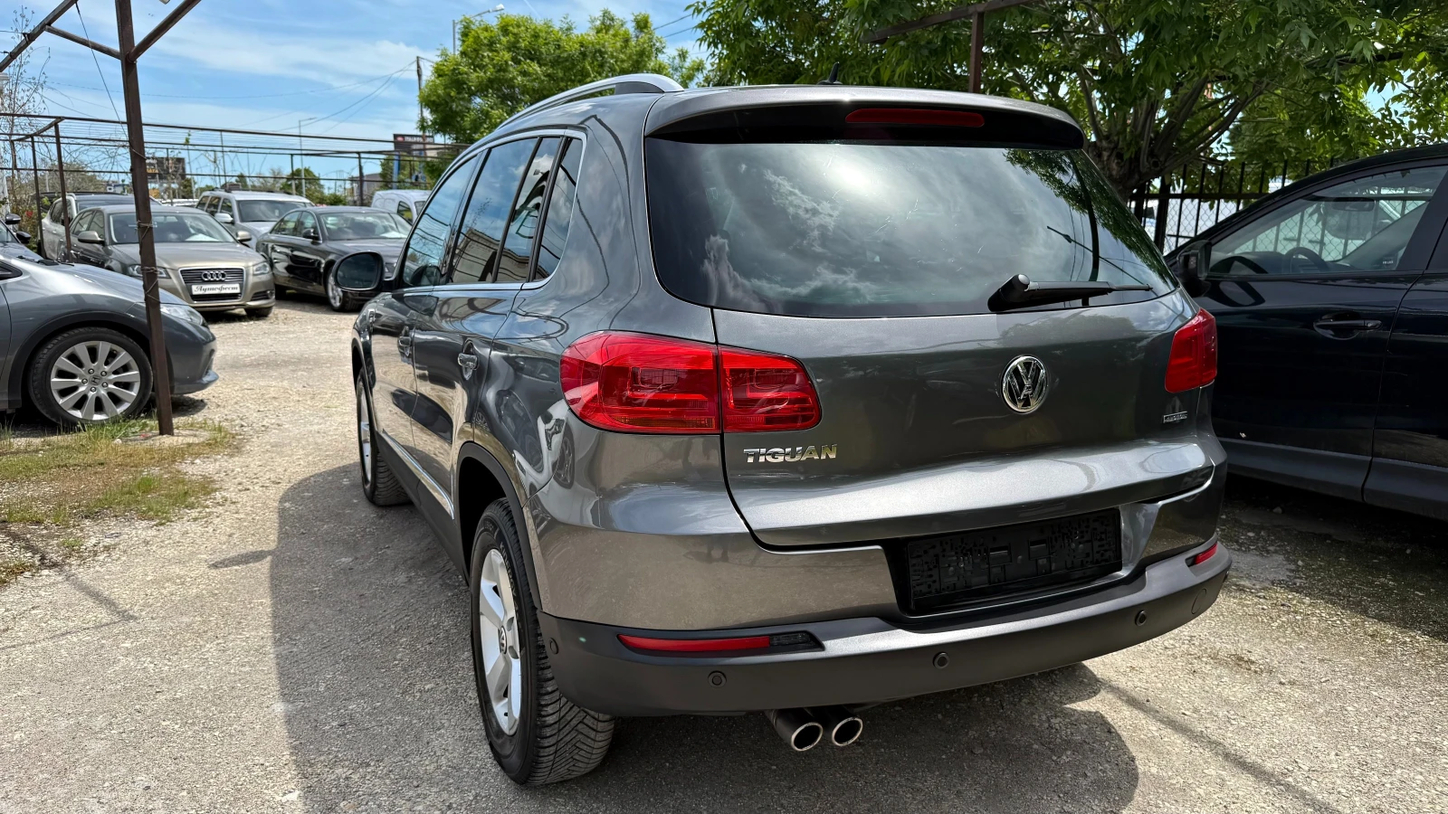 VW Tiguan 2.0TDI 4X4 ФЕЙСЛИФТ ПАНОРАМА, снимка 3 - Автомобили и джипове - 54610146