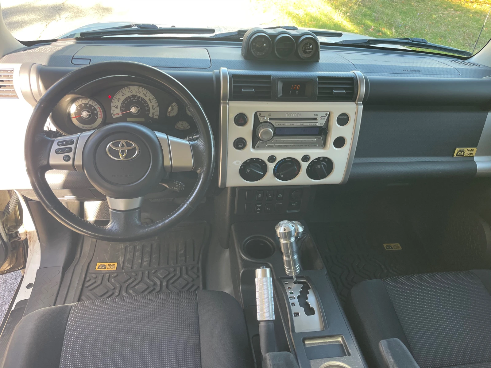 Toyota Fj cruiser 4.0 VVT-i, V6, 4X4 | Mobile.bg � ����������� 10