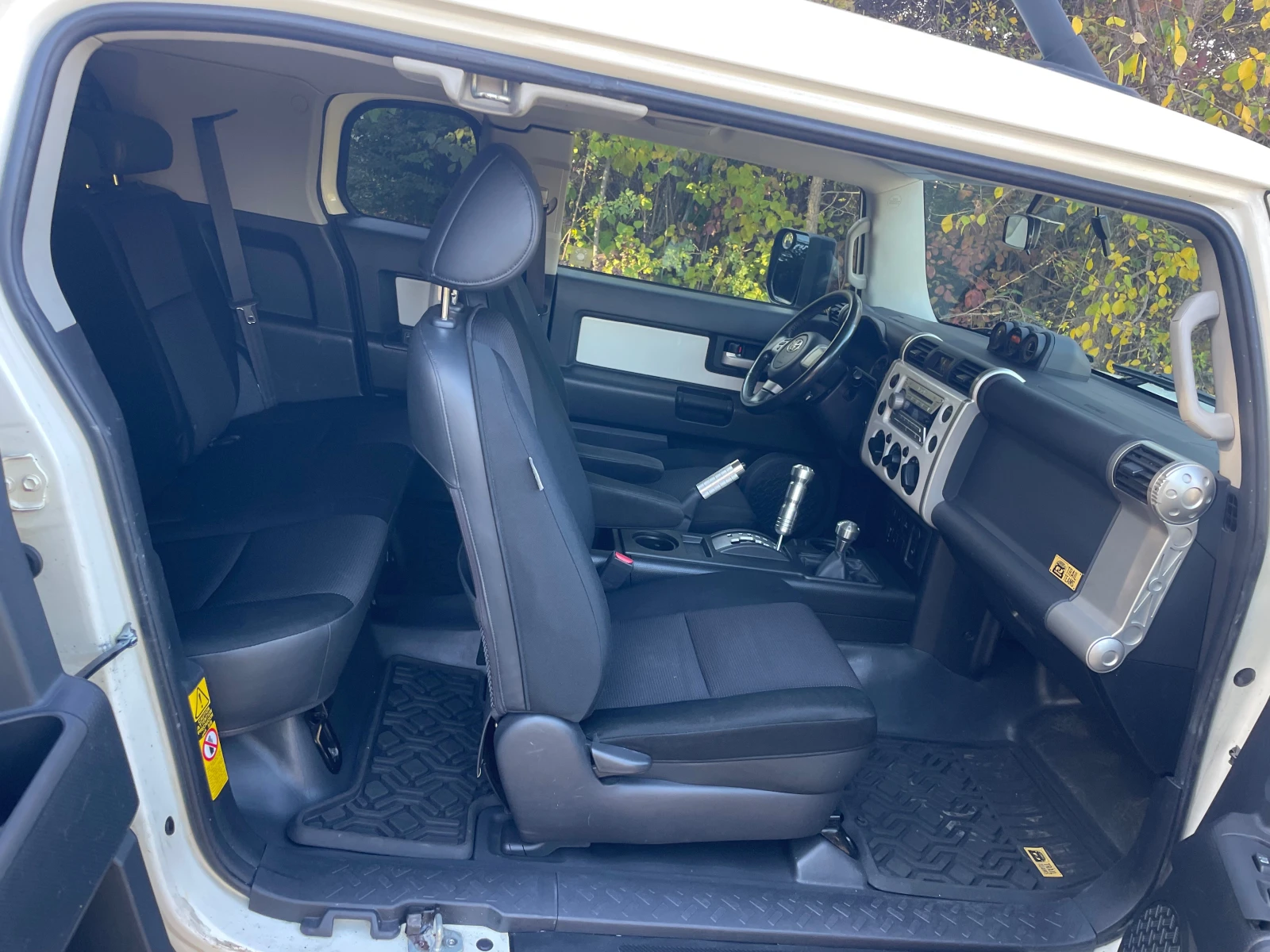 Toyota Fj cruiser 4.0 VVT-i, V6, 4X4 | Mobile.bg � ����������� 9