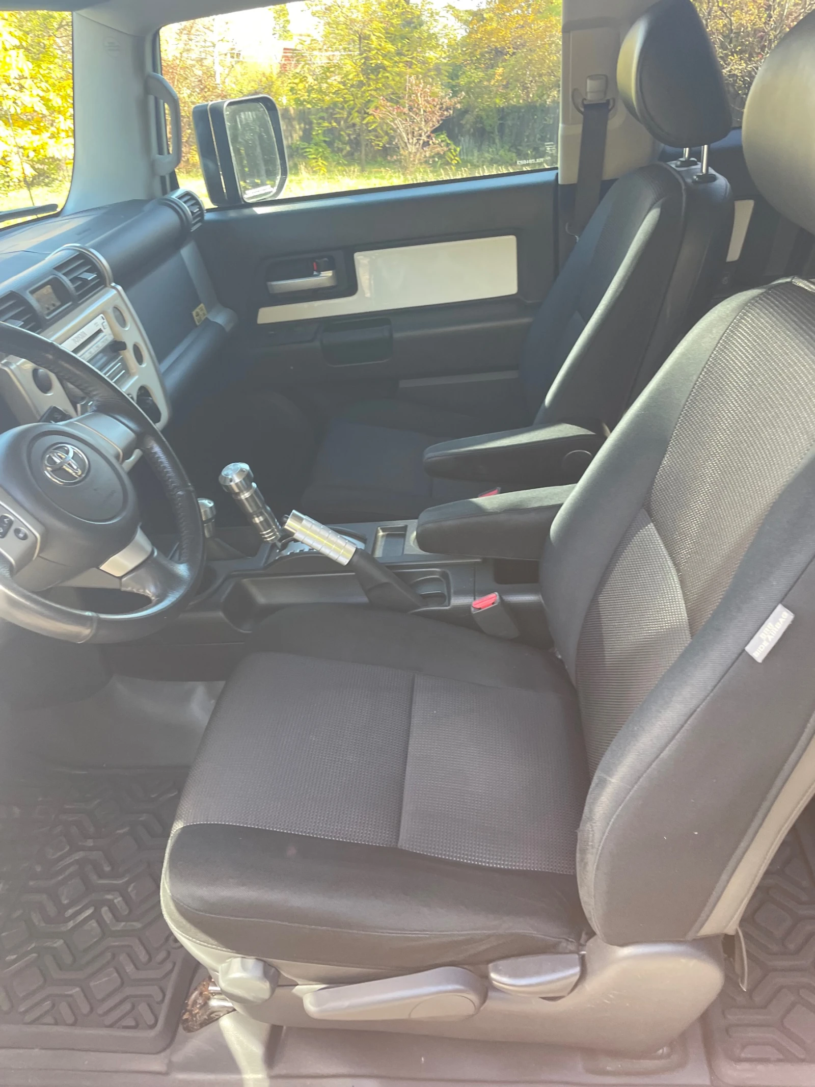 Toyota Fj cruiser 4.0 VVT-i, V6, 4X4 | Mobile.bg � ����������� 11