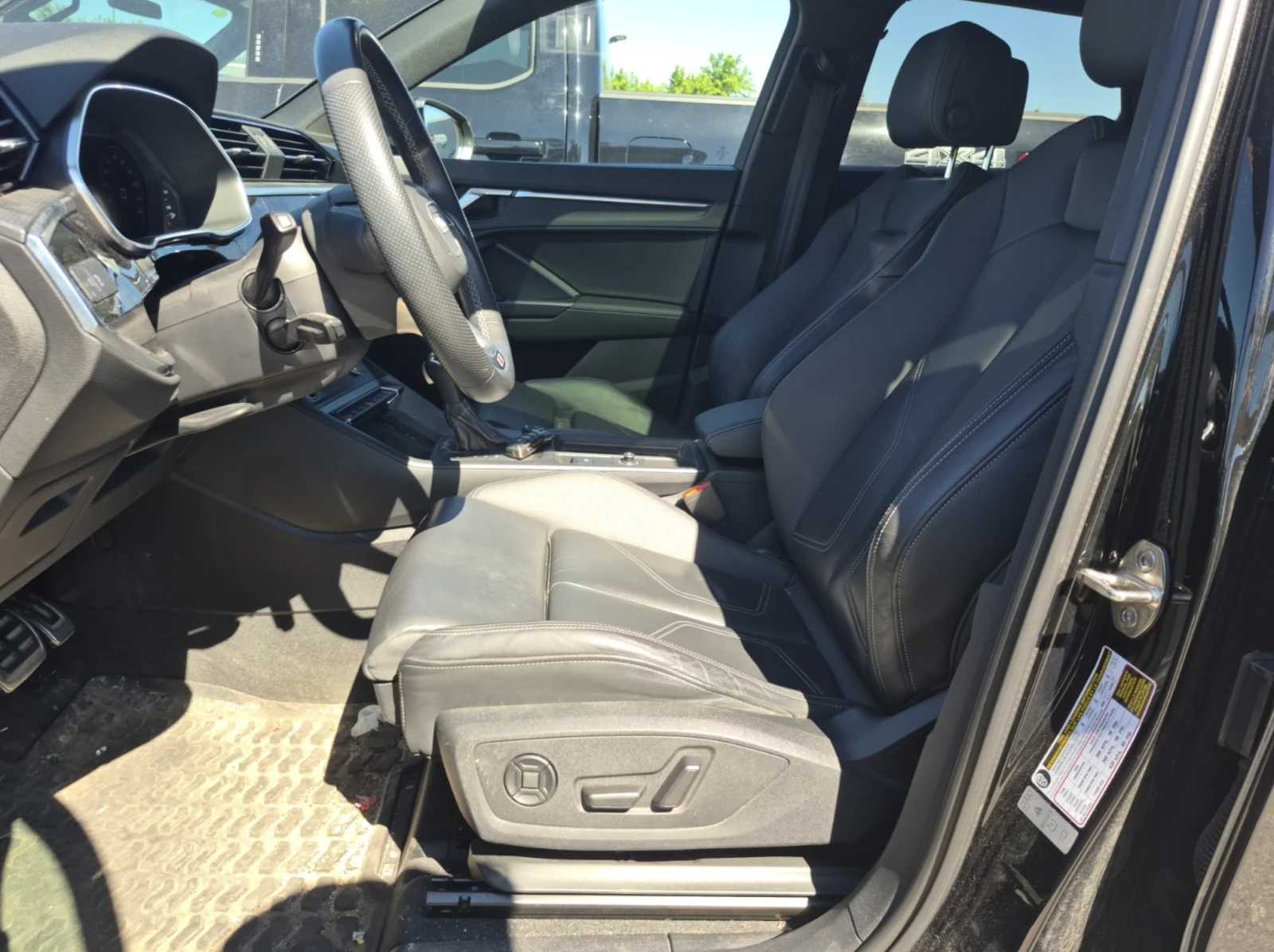 Audi Q3 2024 Audi Q3 TECHNIK, снимка 7 - Автомобили и джипове - 55056099