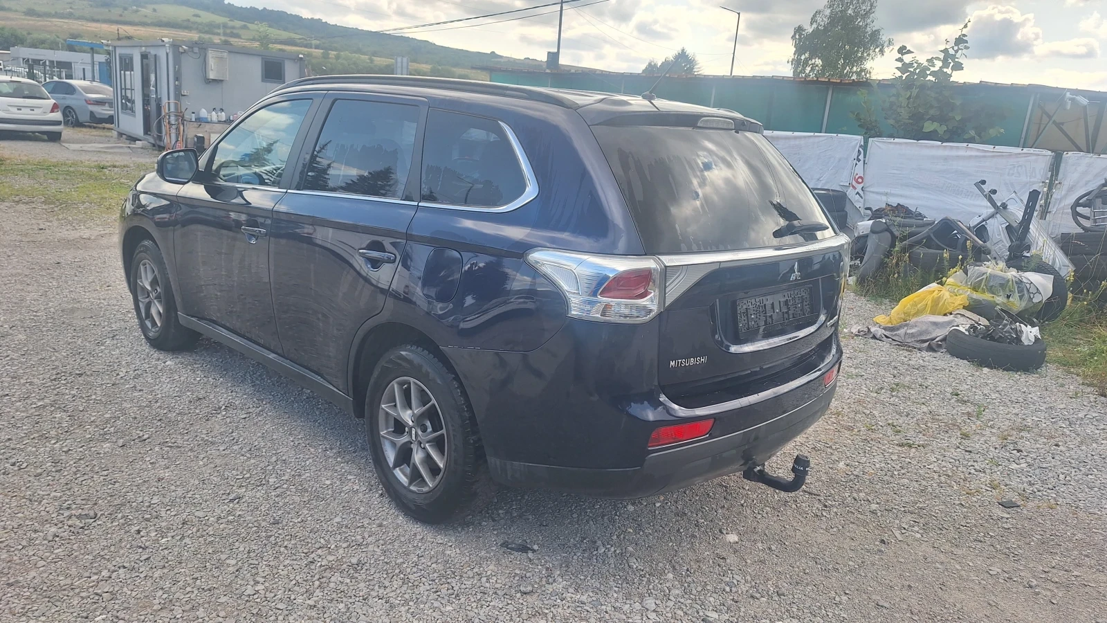 Mitsubishi Outlander, снимка 5 - Автомобили и джипове - 55411632