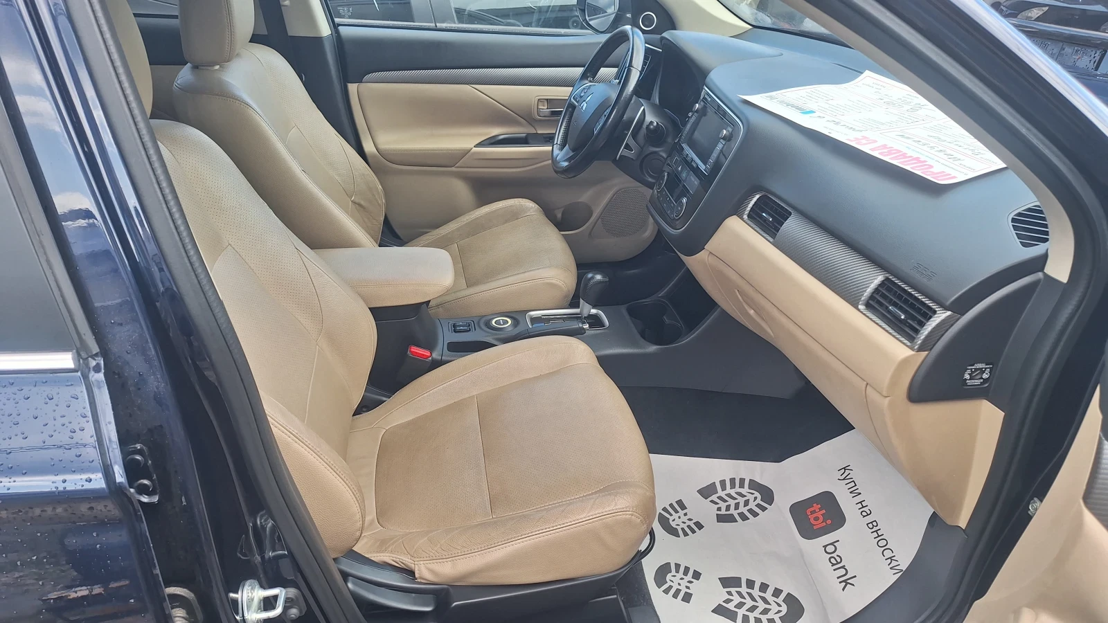 Mitsubishi Outlander, снимка 10 - Автомобили и джипове - 55411632