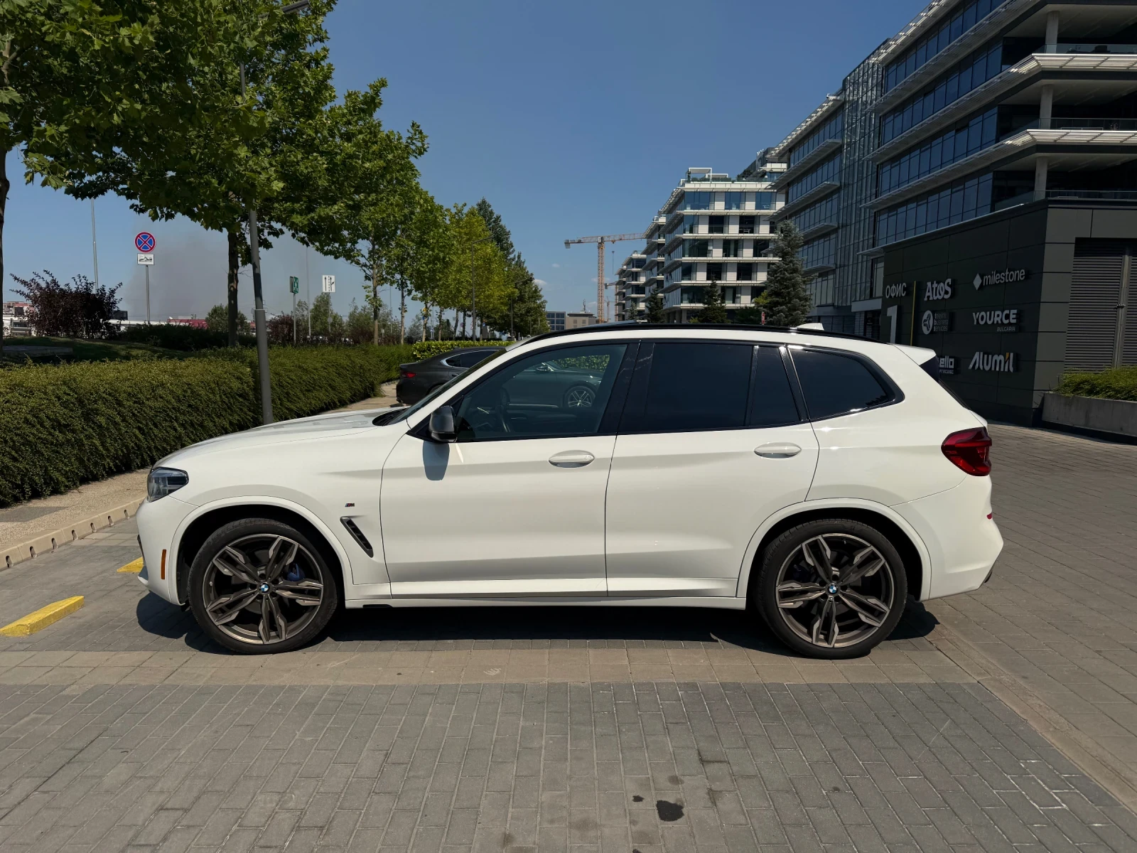 BMW X3 M40i xDrive | Adaptive M | PANO | HUD | ОБСЛУЖЕНА , снимка 3 - Автомобили и джипове - 55509628