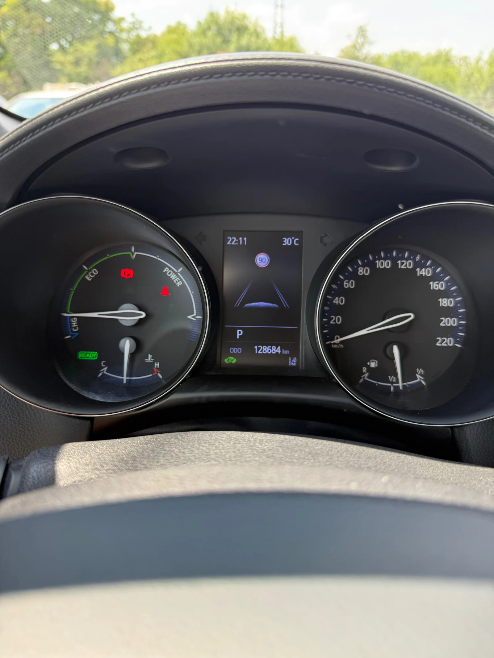Toyota C-HR 1.8 Hybrid-В ГАРАНЦИЯ! 128хил.км.Кей лес!Камера! , снимка 8 - Автомобили и джипове - 55573599