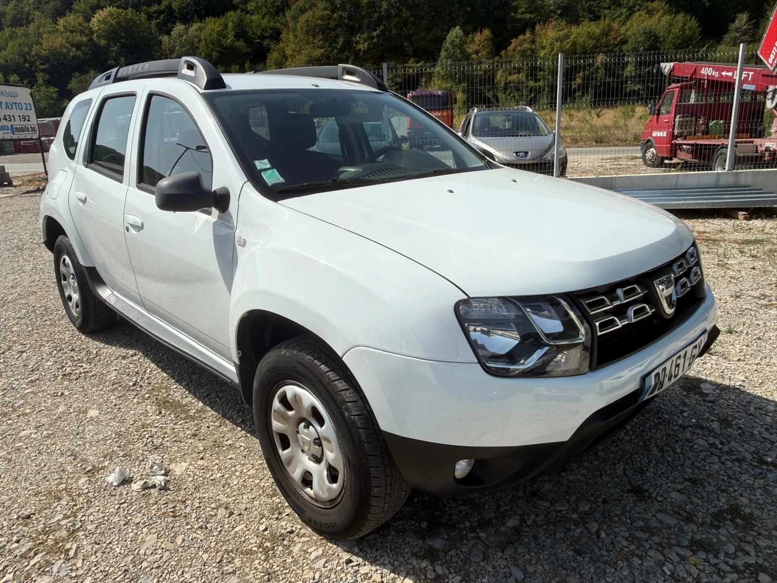 Dacia Duster 1.5dci, снимка 3 - Автомобили и джипове - 55870522