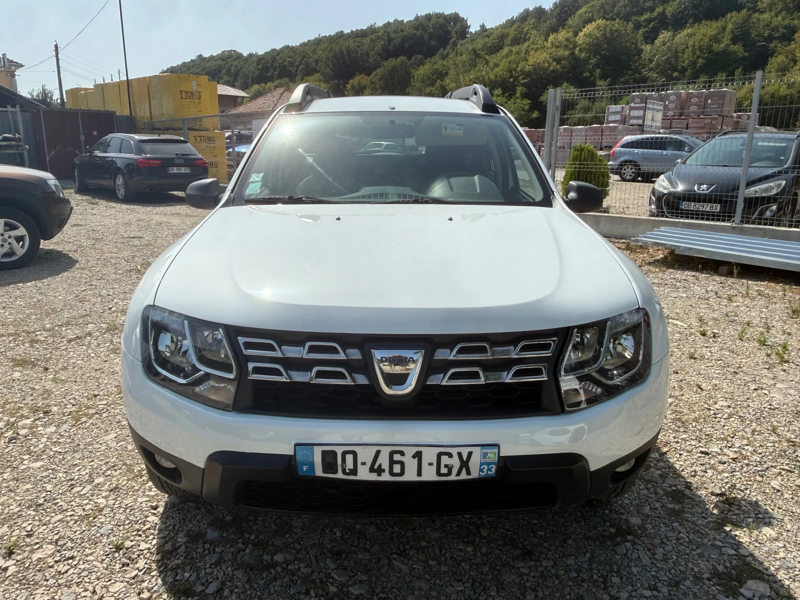 Dacia Duster 1.5dci, снимка 2 - Автомобили и джипове - 55870522