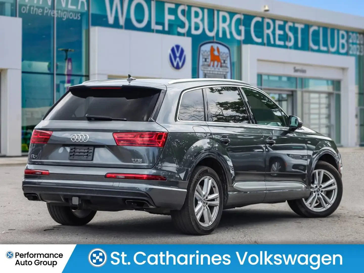 Audi Q7 3.0 Обдугване * Телевизори отзад , снимка 2 - Автомобили и джипове - 56084456