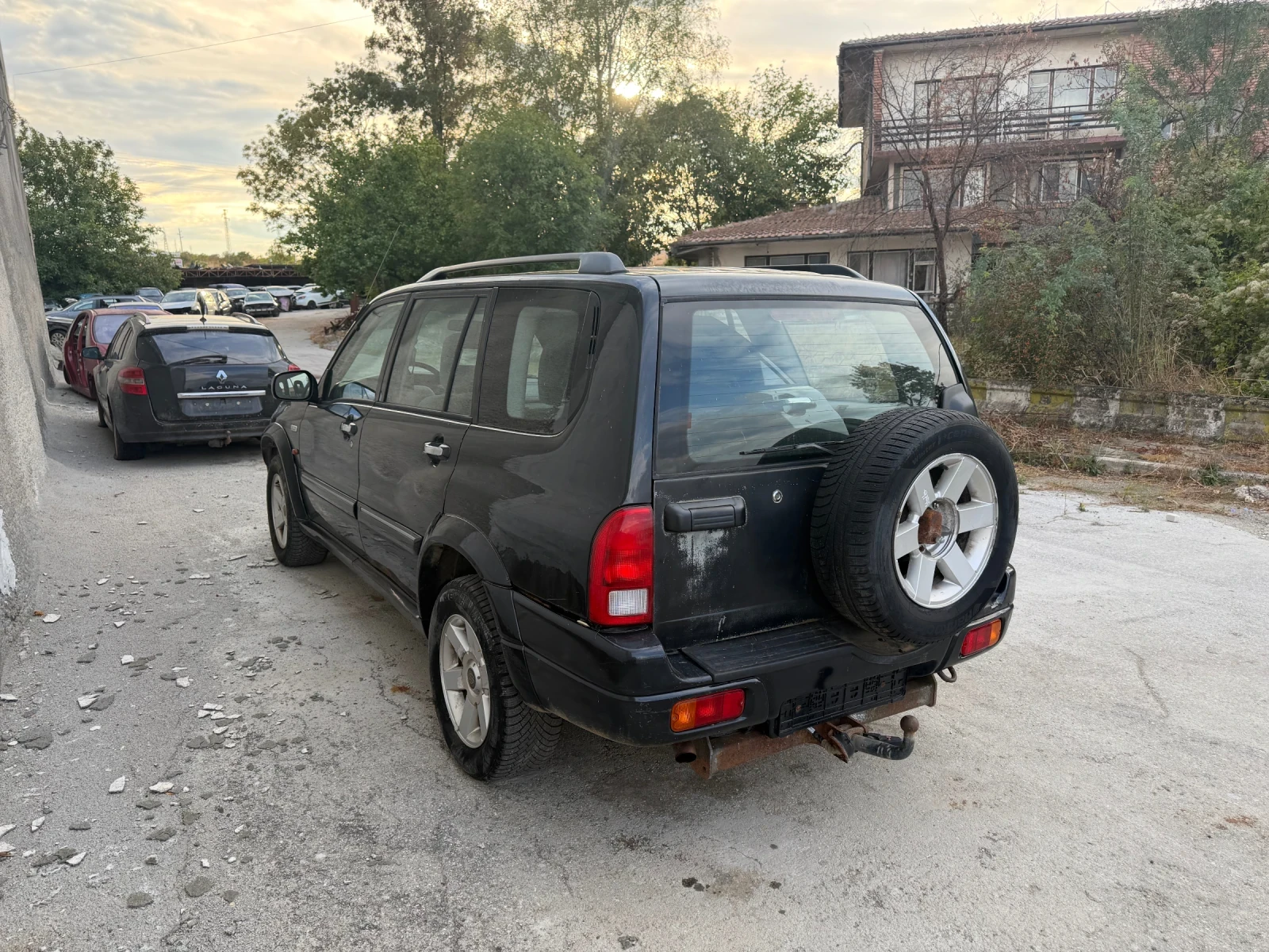 Suzuki Grand vitara, снимка 4 - Автомобили и джипове - 56226675
