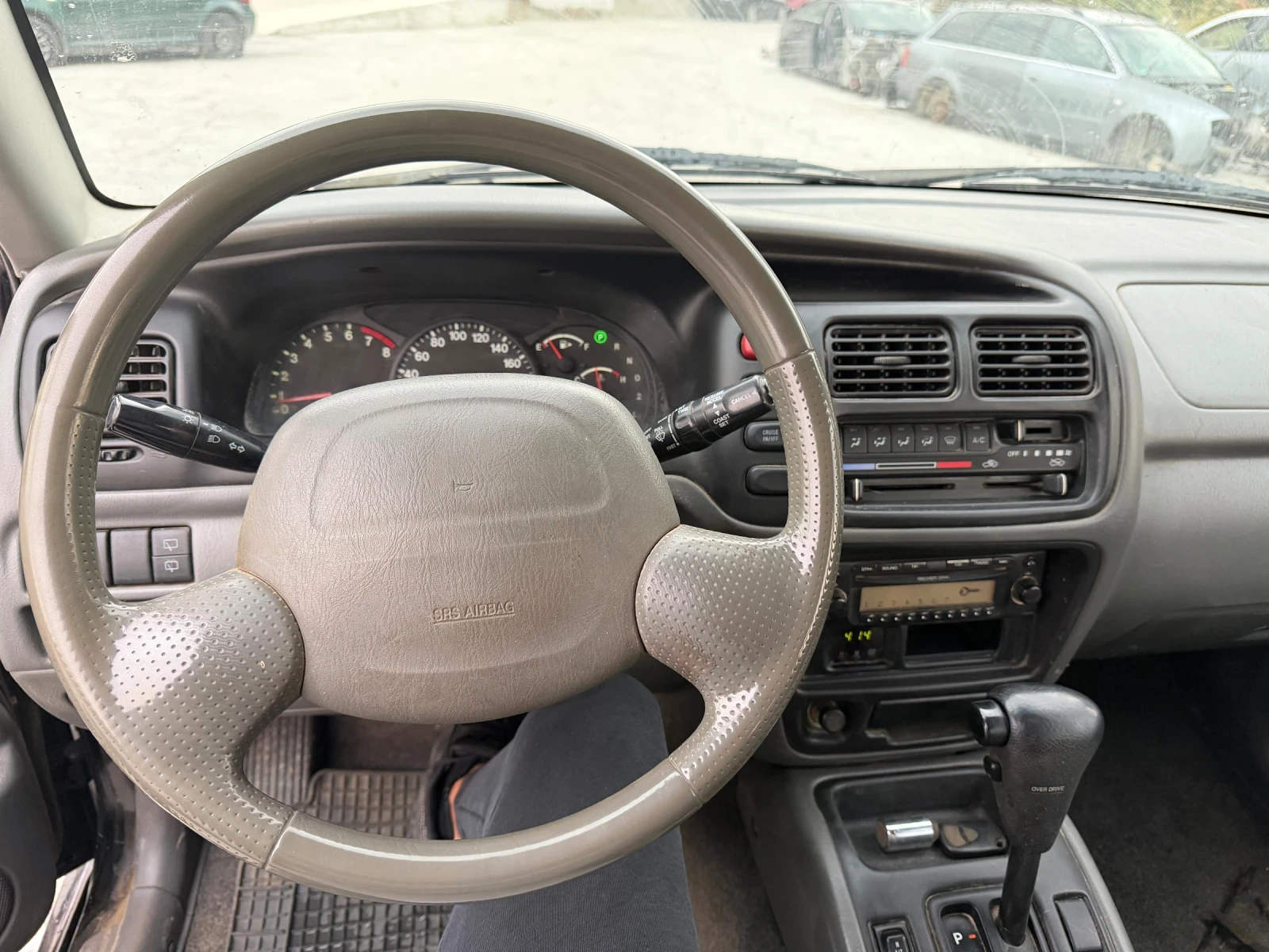 Suzuki Grand vitara, снимка 7 - Автомобили и джипове - 56226675