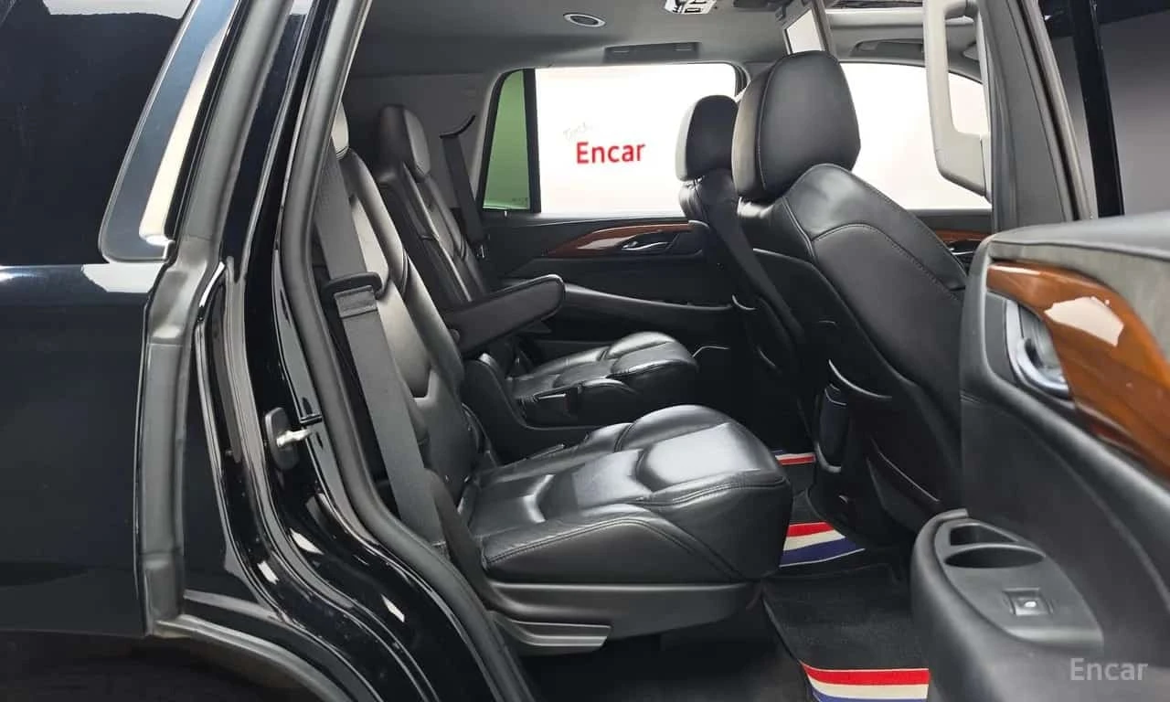 Cadillac Escalade * 6.2 * ФИНАНСИРАНЕ, снимка 11 - Автомобили и джипове - 56273290