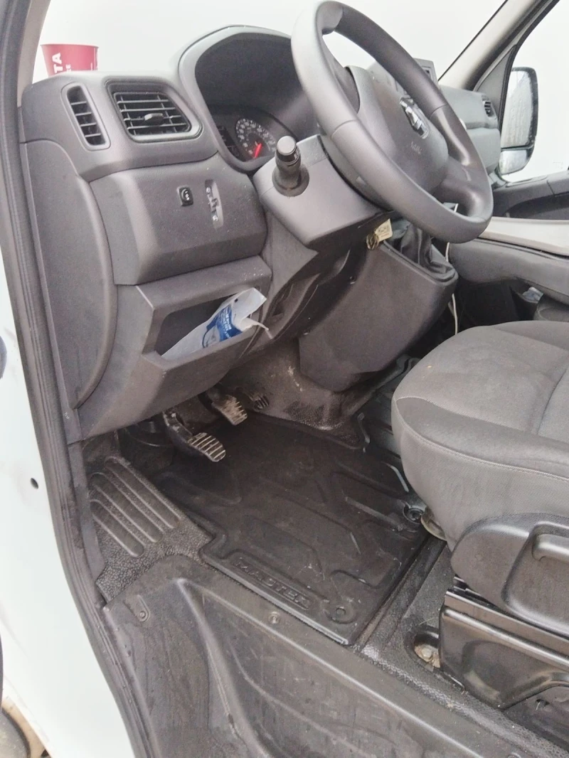 Renault Master, снимка 2 - Бусове и автобуси - 52899116