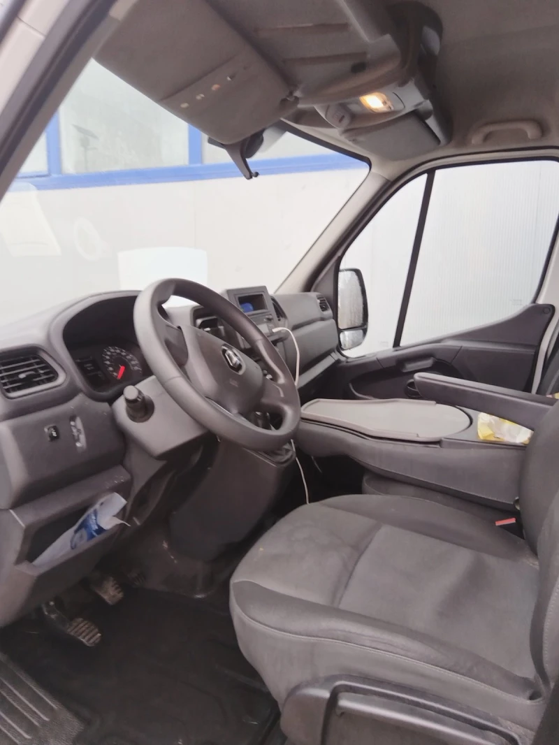Renault Master, снимка 3 - Бусове и автобуси - 52899116