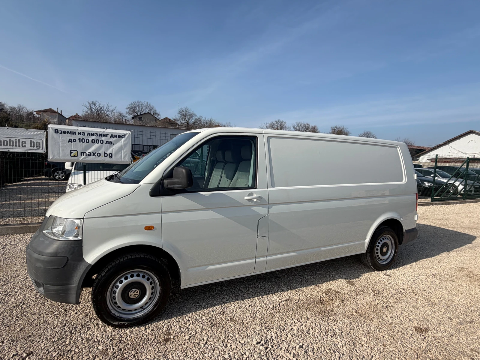 VW T5 1.9TDi MAXi климатик Лизинг, снимка 5 - Бусове и автобуси - 53652681