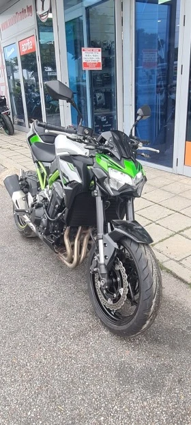  Kawasaki Z