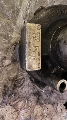 Турбо компресор за VW Golf 4 - 038145701A, снимка 2