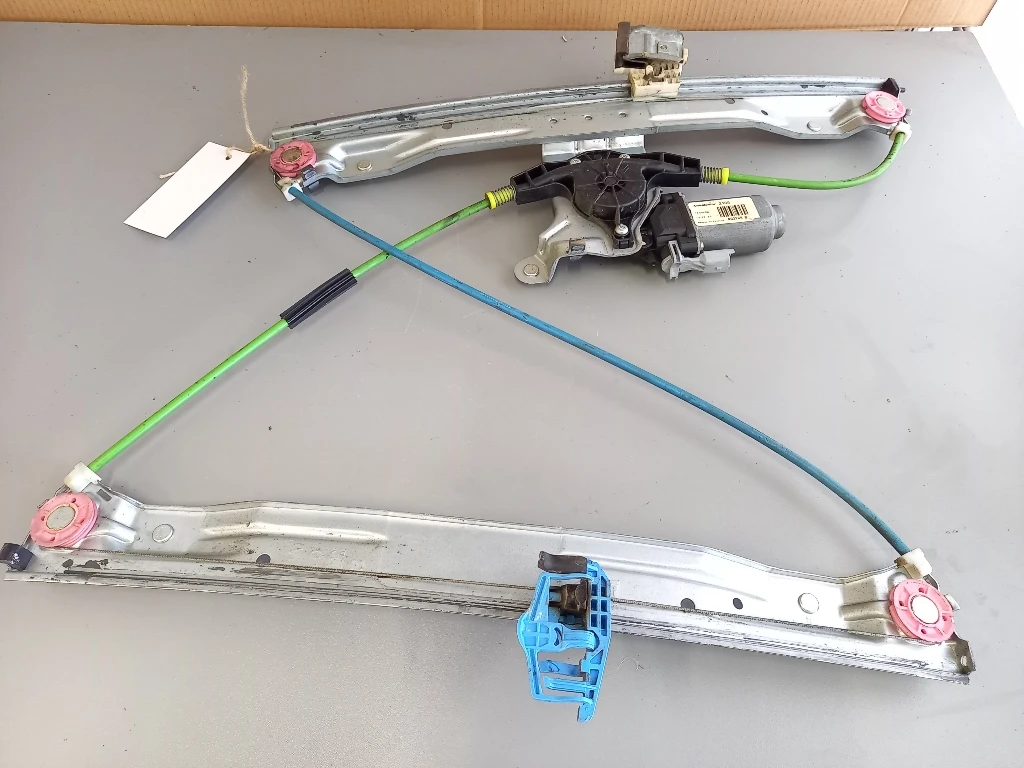 Ел машинка стъкло стъклоповдигач предна дясна Ситроен Ц3 Пикасо (ч)