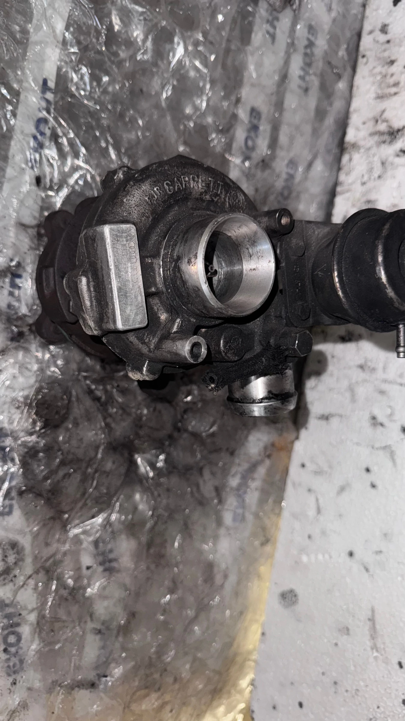 ����� ��������� �� VW Golf 4 - 038145701A | Mobile.bg � ����������� 1