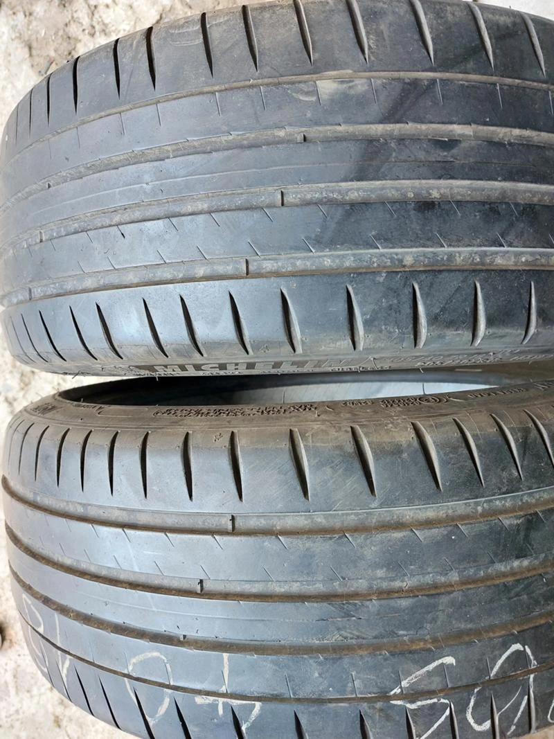 Гуми Летни 205/40R18, снимка 3 - Гуми и джанти - 37110907