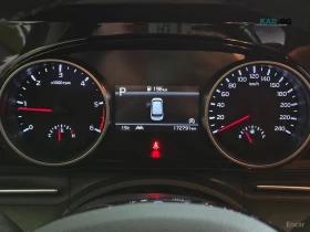 Kia Carnival PRESTIGE* 9МЕСТЕН* КОЖА* ОБДУХВ* ПОДГРЕВ* КАМЕРА, снимка 11