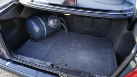 Mercedes-Benz E 200, снимка 12