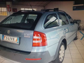 Skoda Octavia 2.0 TDI SKOUT  4X4 NAVI KOJA, снимка 2