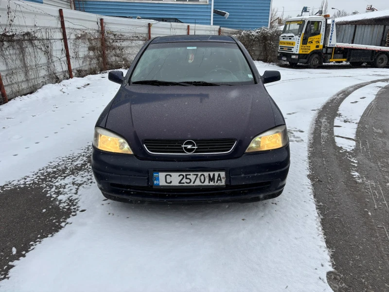 Opel Astra, снимка 1 - Автомобили и джипове - 48472497